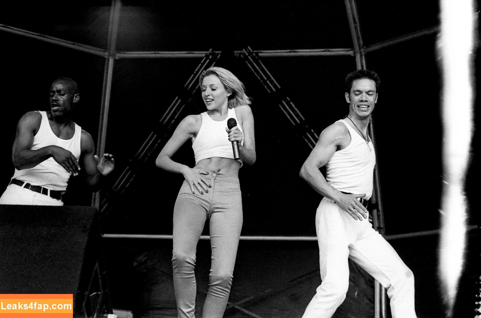 Danni Minogue / danniiminogue leaked photo photo #2536