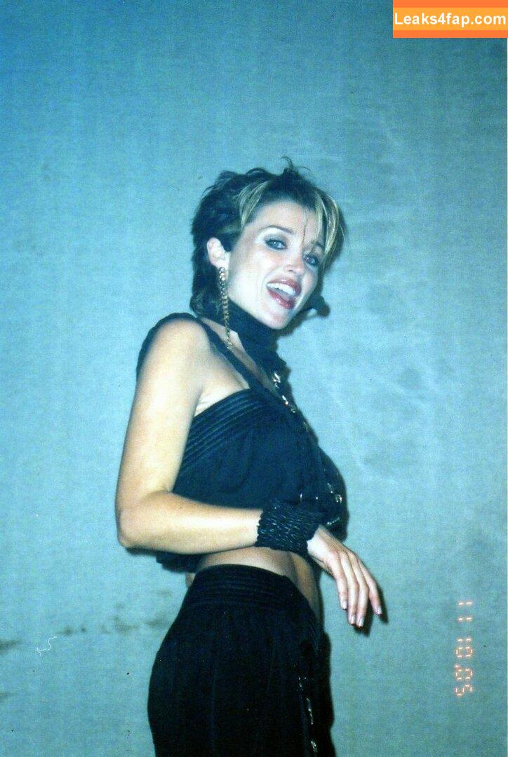 Danni Minogue / danniiminogue leaked photo photo #2824