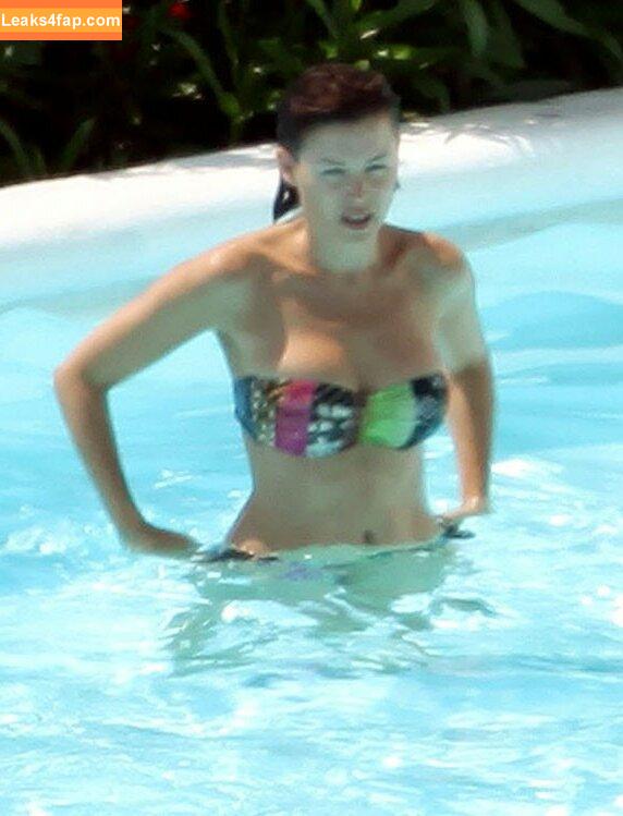 Danni Minogue / danniiminogue leaked photo photo #2980