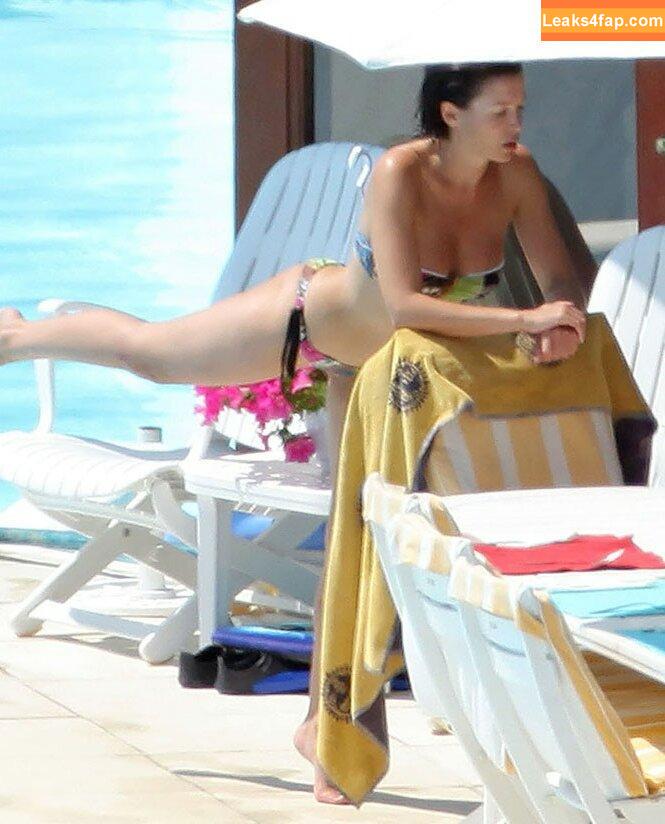 Danni Minogue / danniiminogue leaked photo photo #2993