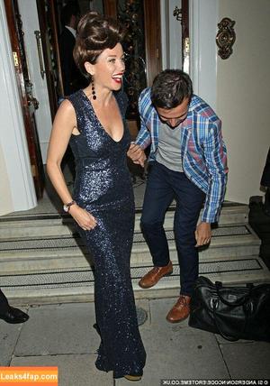 Danni Minogue photo #2263