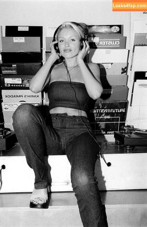 Danni Minogue photo #2374