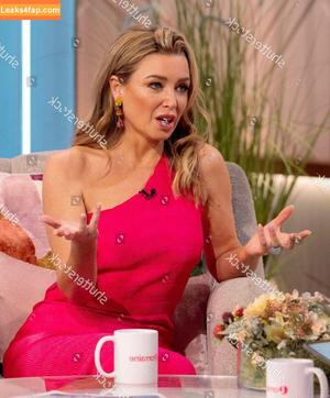 Danni Minogue photo #2412