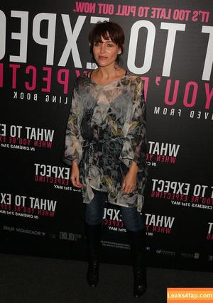 Danni Minogue photo #2924