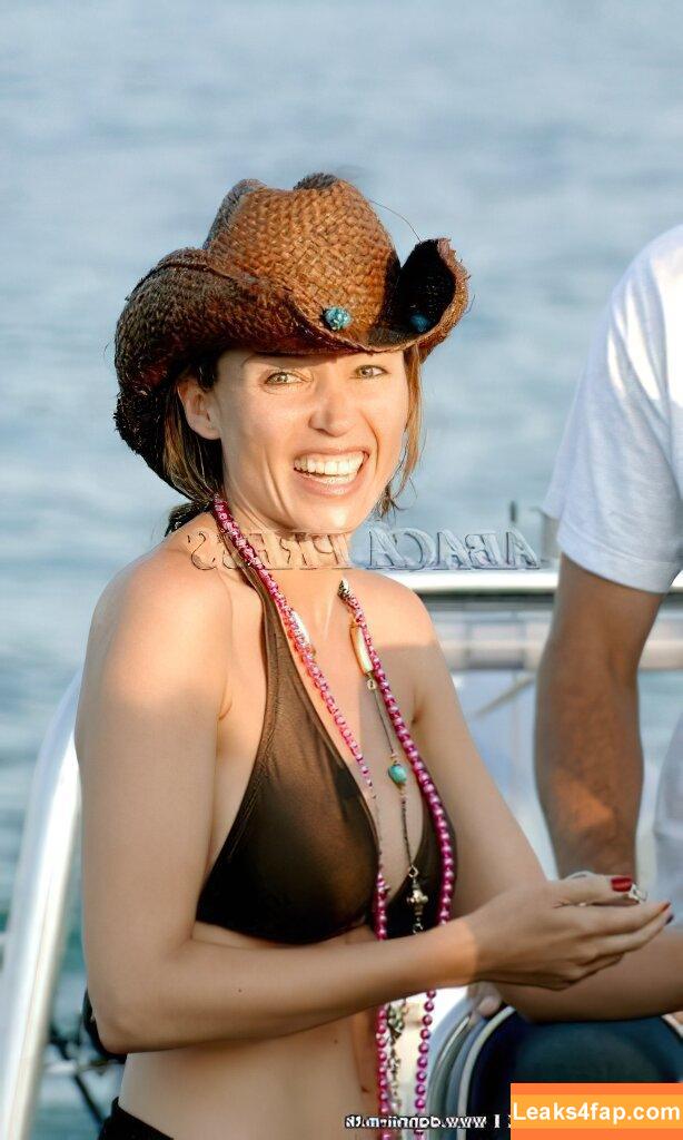 Danni Minogue / danniiminogue leaked photo photo #3329