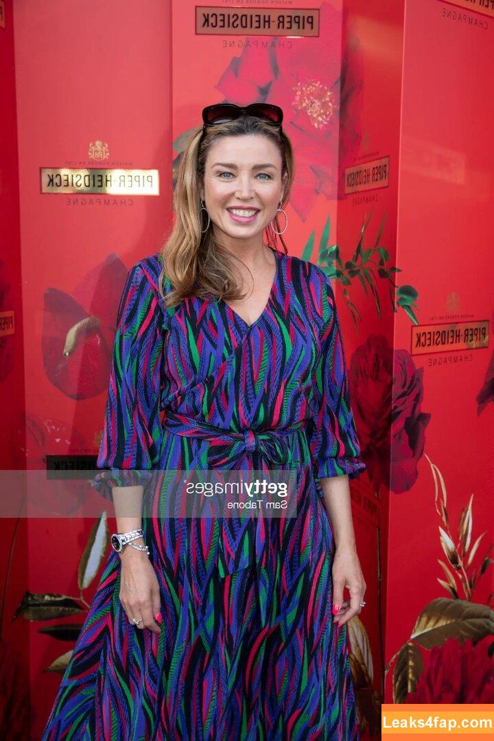 Danni Minogue / danniiminogue leaked photo photo #3906