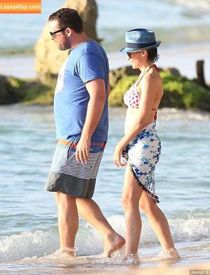 Danni Minogue photo #3213