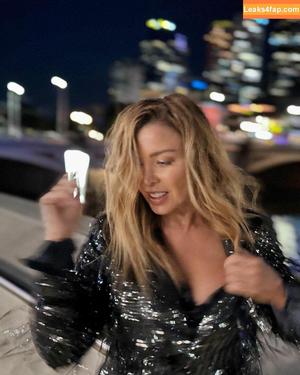 Danni Minogue photo #3240