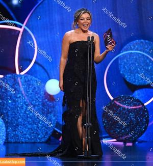 Danni Minogue photo #3429