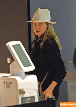 Danni Minogue photo #3730