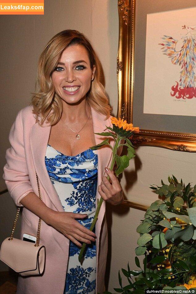 Danni Minogue / danniiminogue leaked photo photo #4056