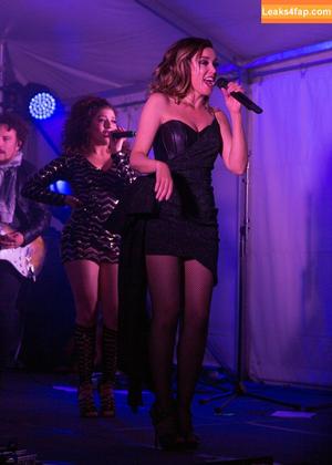Danni Minogue photo #4314