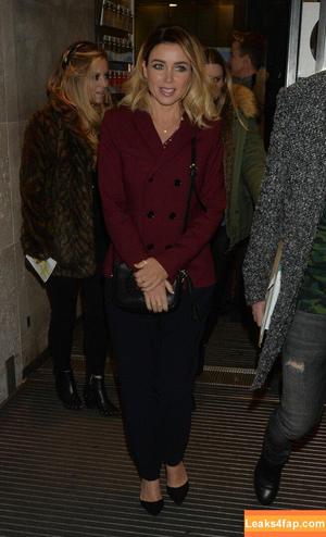 Danni Minogue photo #4569