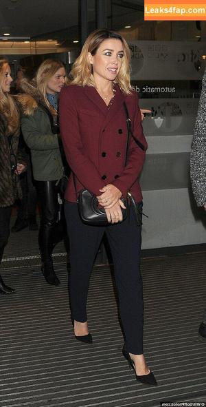 Danni Minogue photo #4574