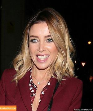 Danni Minogue photo #4575