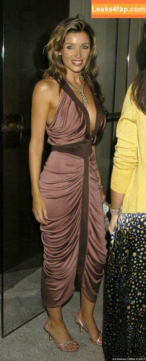 Danni Minogue photo #4758