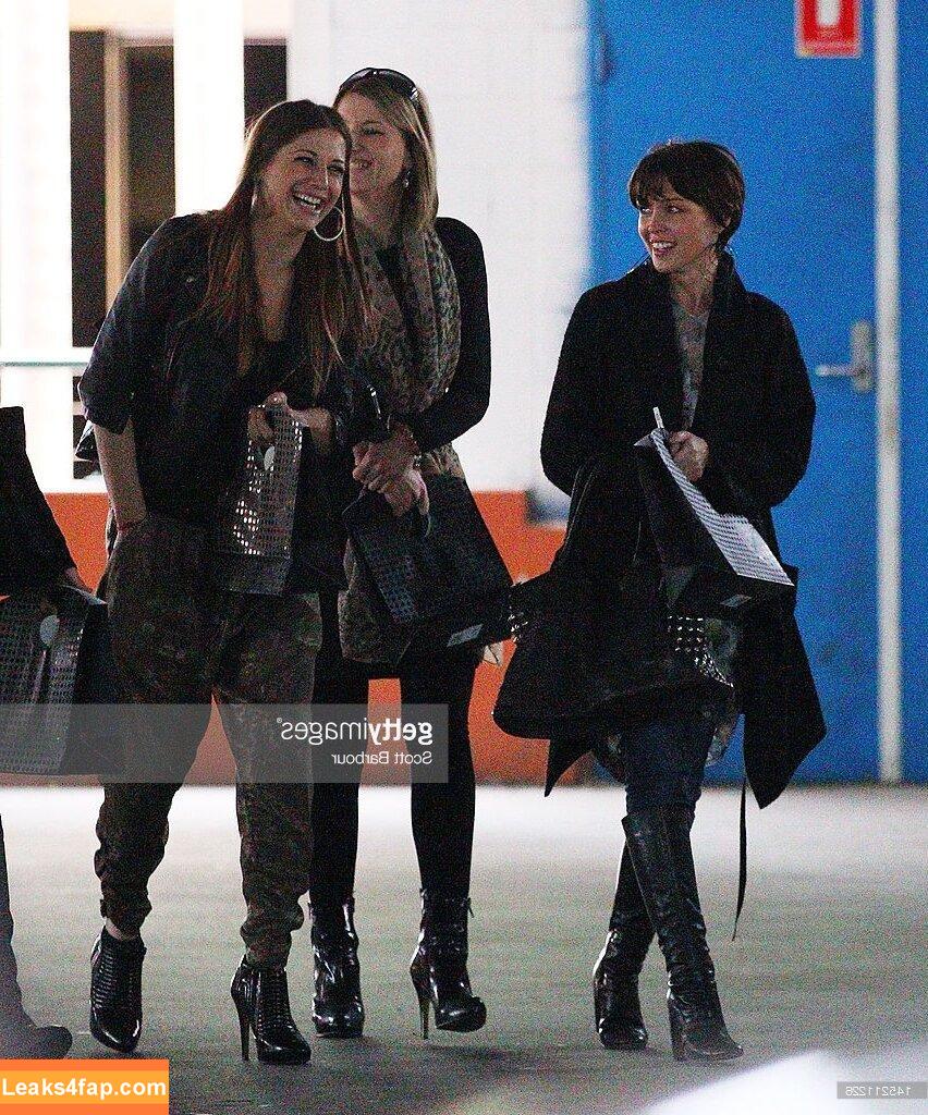 Danni Minogue / danniiminogue leaked photo photo #5111