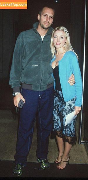 Danni Minogue photo #5216