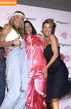 Danni Minogue photo #5344