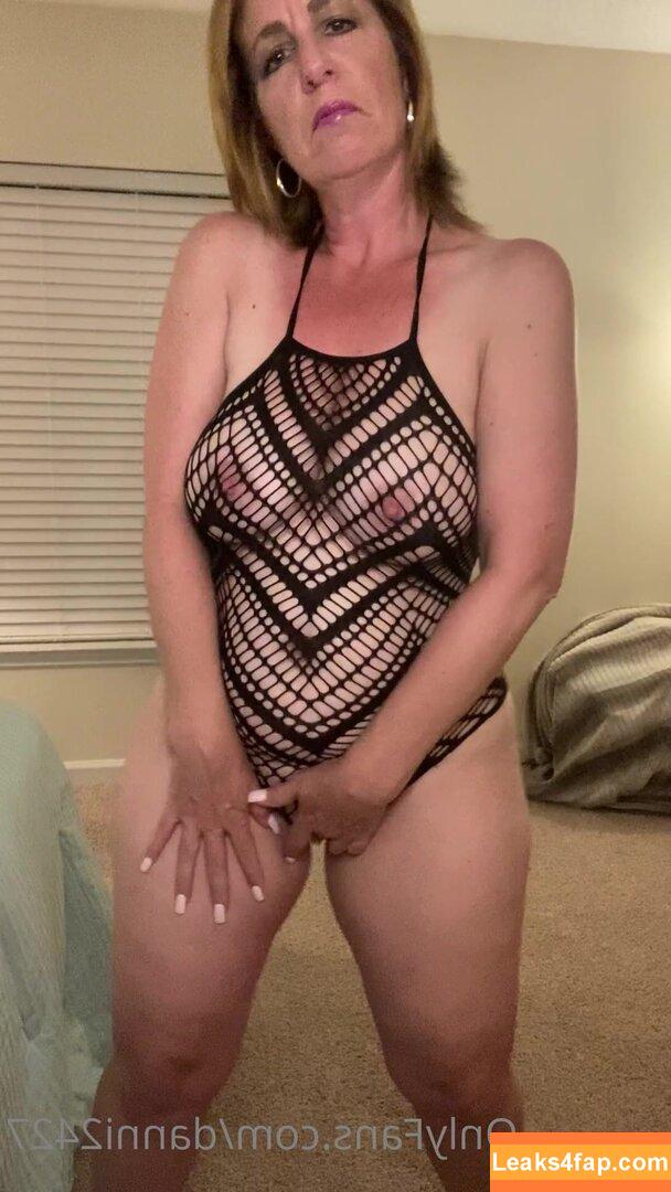 danni2427 / Dannijones2427 / dannijones_2427 leaked photo photo #0066