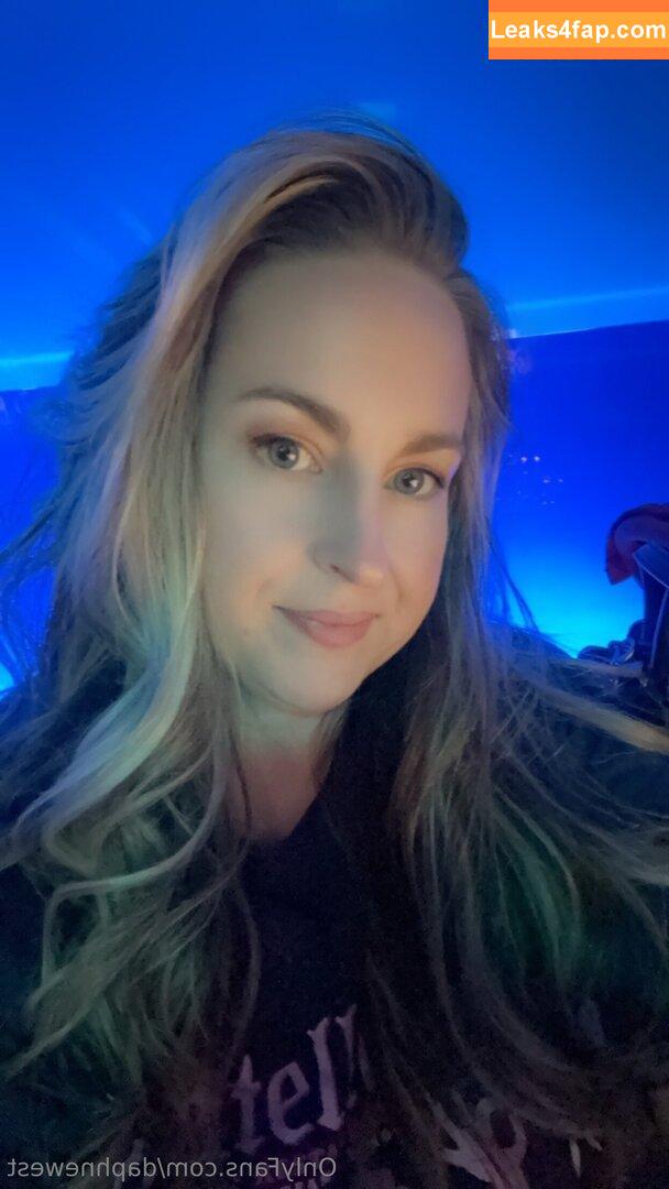 daphnewest /  leaked photo photo #0104