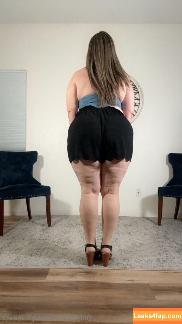 daphnewest /  leaked photo photo #0109