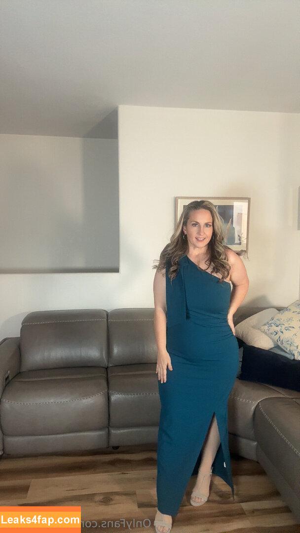 daphnewest /  leaked photo photo #0211