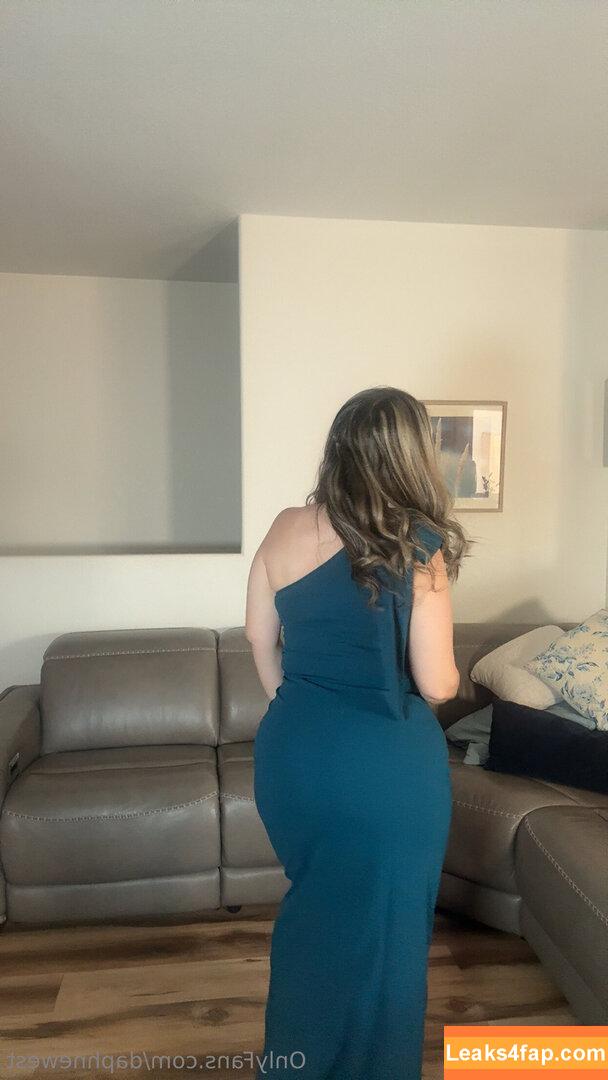 daphnewest /  leaked photo photo #0212