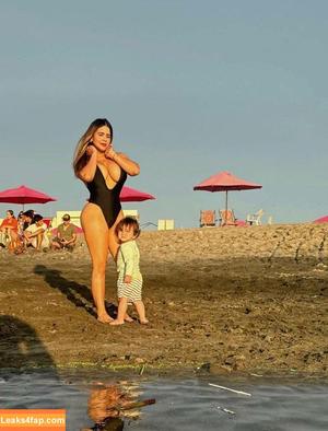 Dara Vasquez photo #0004