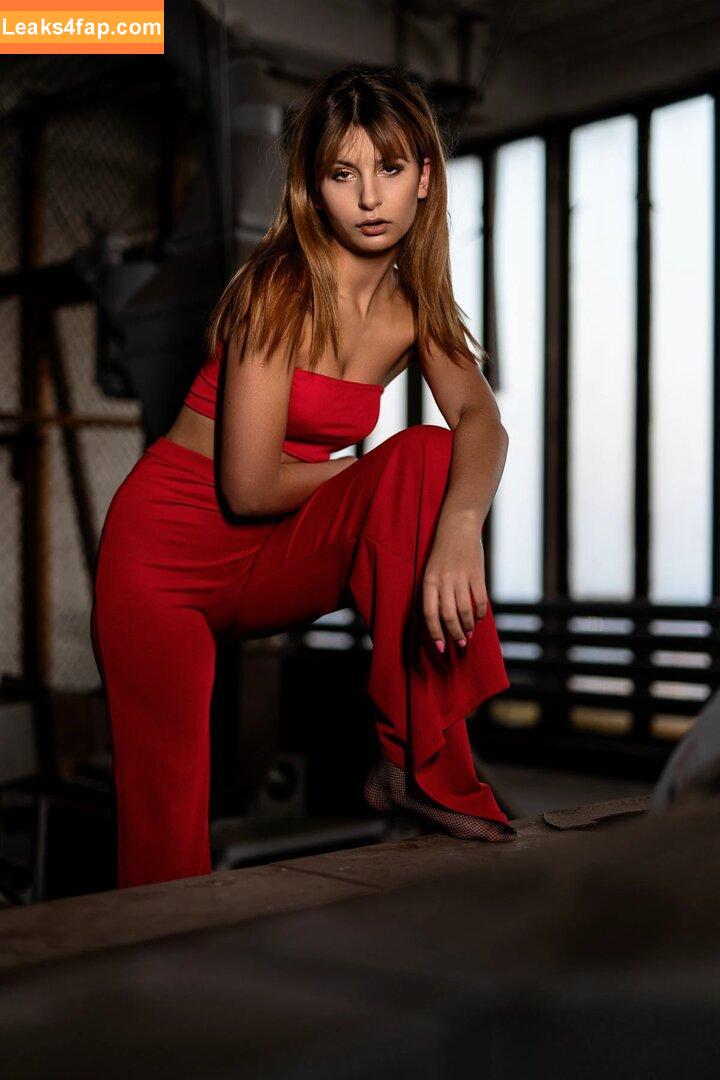 Daria Henkie /  leaked photo photo #0006