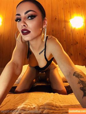 daria.radu photo #0002