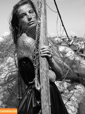 Daria Werbowy photo #0009