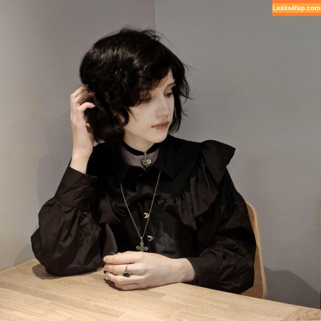 dark_vamp_ /  leaked photo photo #0015