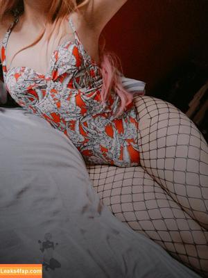 DarkWaifuTrap фото #0433