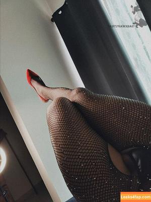 DarkWaifuTrap фото #0870