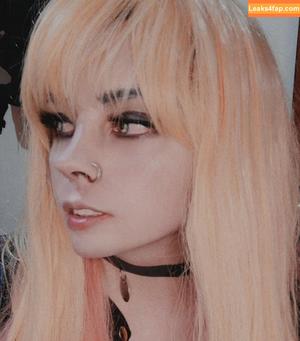 DarkWaifuTrap фото #0877