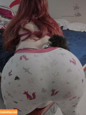 DarkWaifuTrap фото #0931