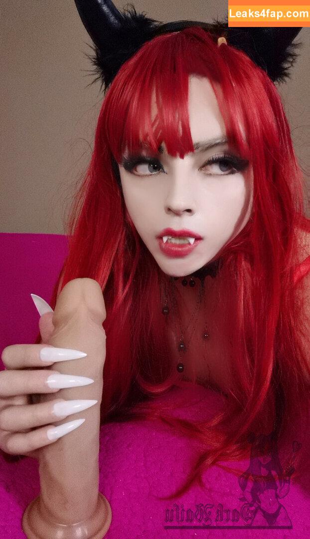 DarkWaifuTrap / raynearts / waifudark / xXxDarkwaifutrapxXx leaked photo photo #2158