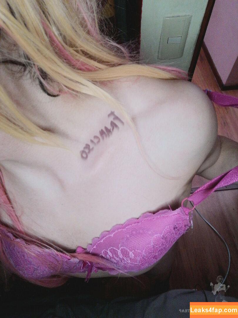 DarkWaifuTrap / raynearts / waifudark / xXxDarkwaifutrapxXx leaked photo photo #2616