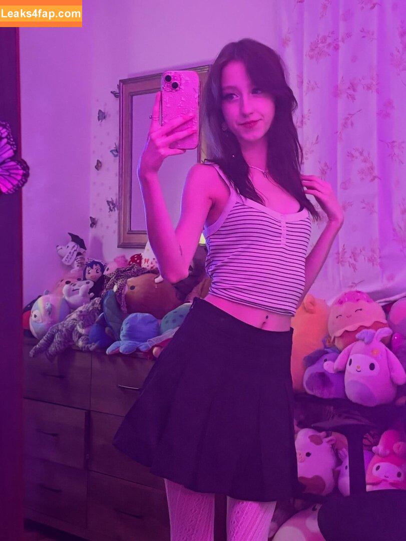 darling.eveee / darling.eve / darling_evee / darlingevee / darlingeveee / gabbymoose leaked photo photo #0022