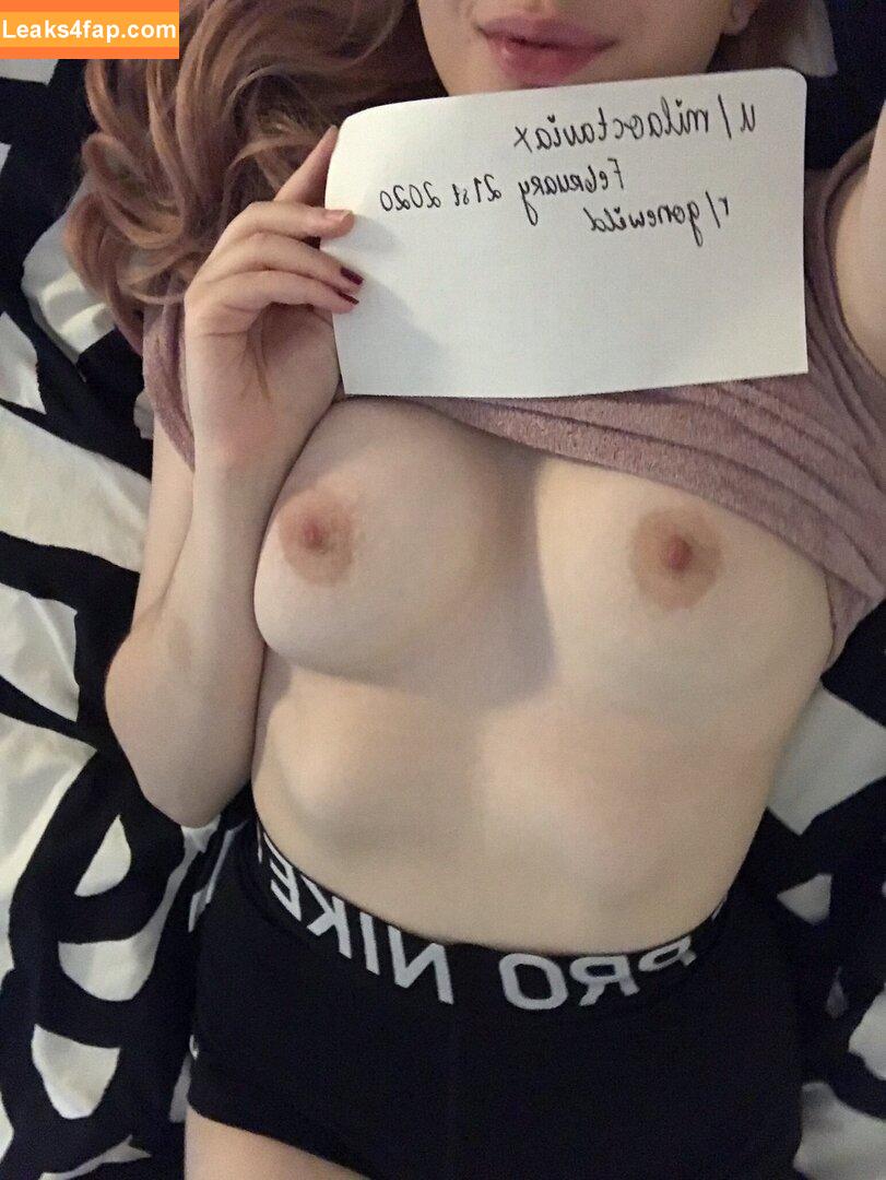darlingalora / dlora_baez leaked photo photo #0004