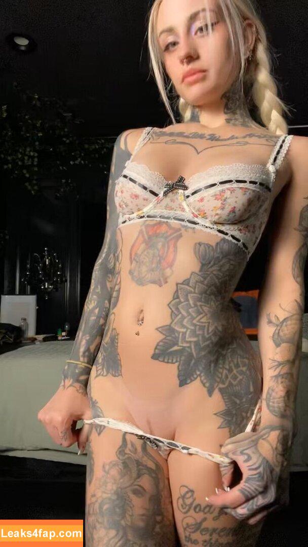 Darnit Dom /  leaked photo photo #0001