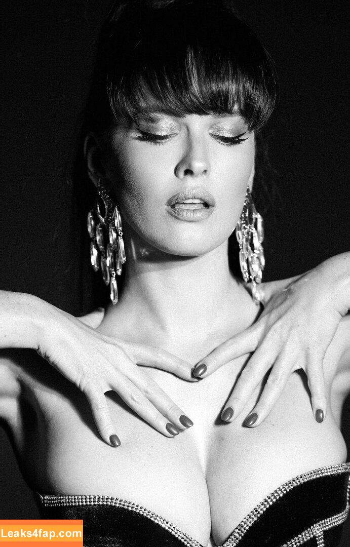 Dasha Astafieva / da_astafieva leaked photo photo #0025