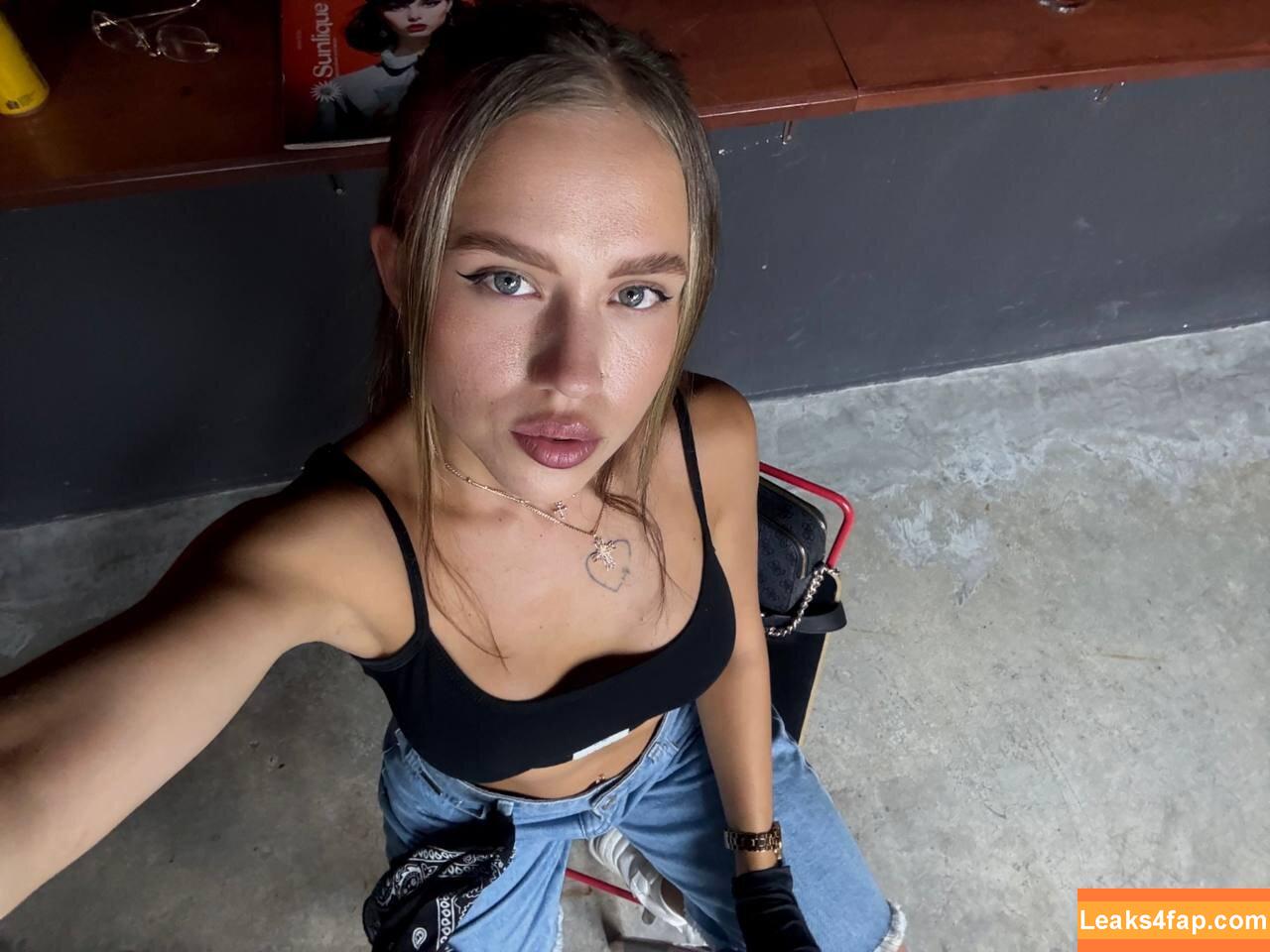 Dasha Grivina / GRIVINA / _grivina leaked photo photo #0024