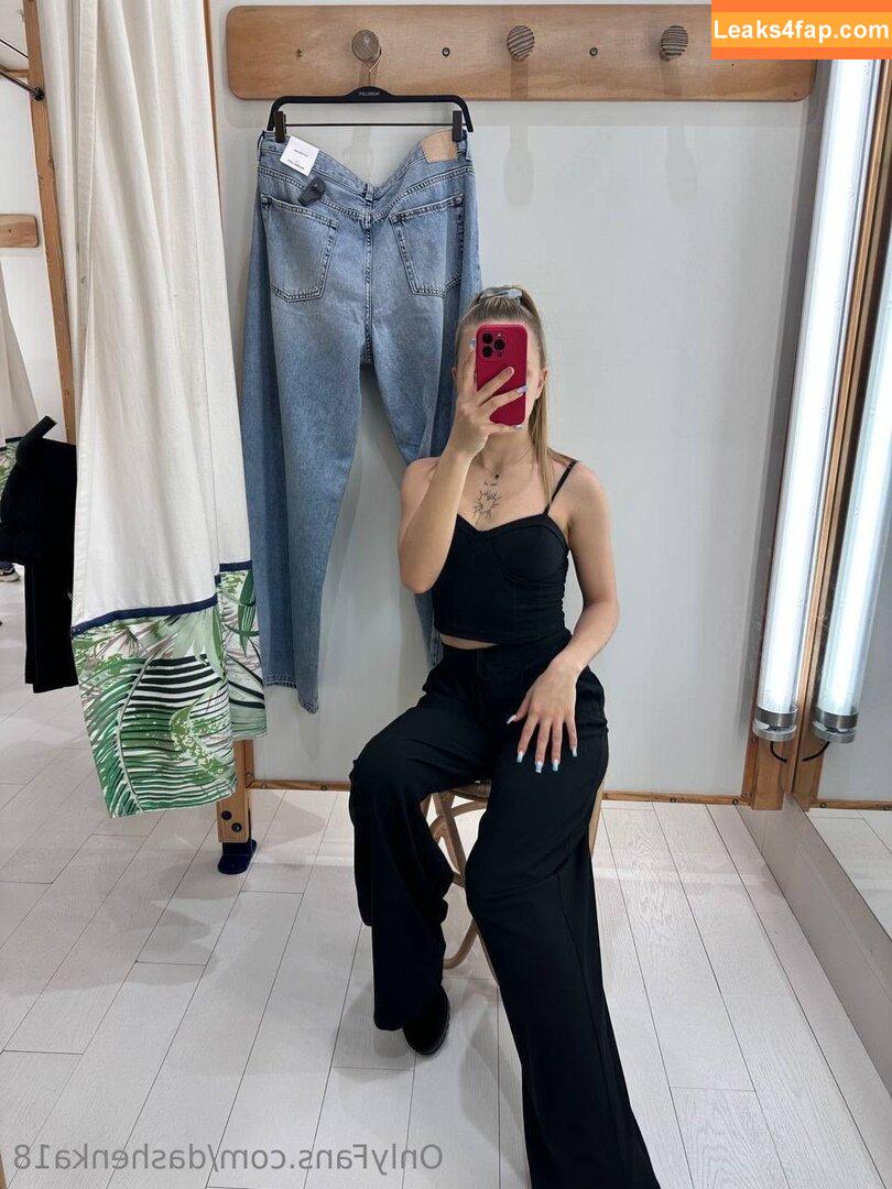 dashenka18 / dasha_dasha_18_ leaked photo photo #0101