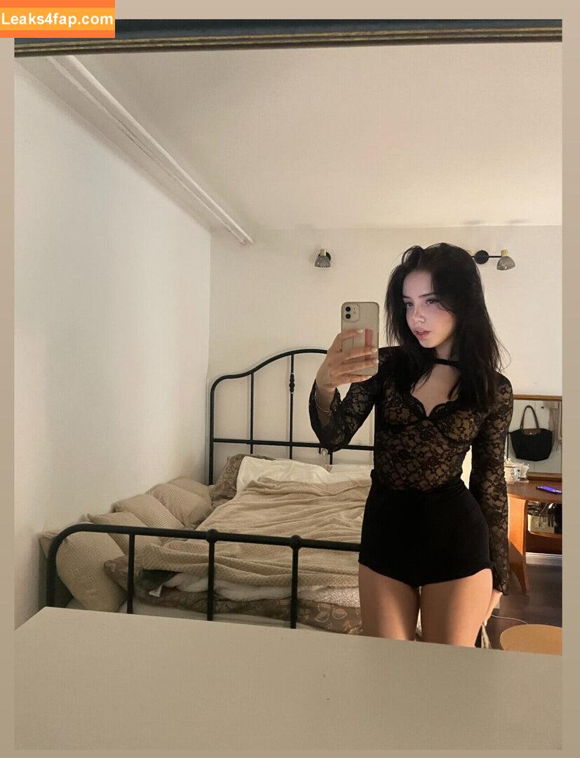 Davina.44 / davinasotherprofil / stupidme444 leaked photo photo #0002