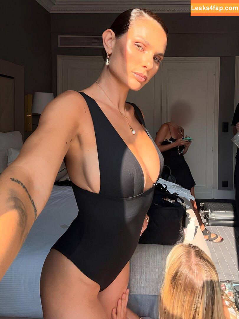 Dayane Mello / Fazenda / dayanemello / dayanemelloreal leaked photo photo #0764