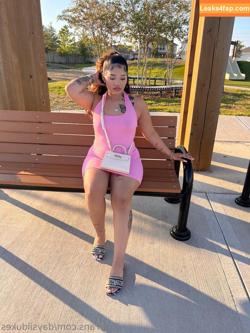 Daysiidukes / daisy_dukes_qc leaked photo photo #0014