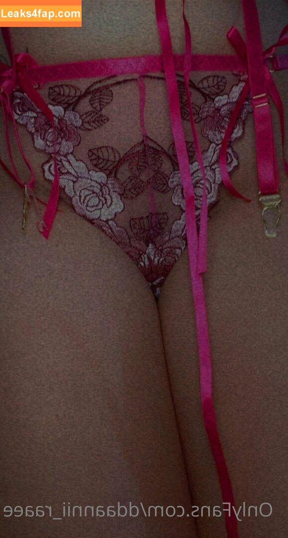 ddaannii_raaee / dddaannielle leaked photo photo #0036
