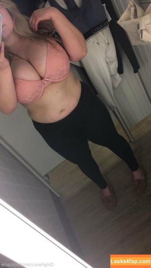 dddstaciie photo #0015